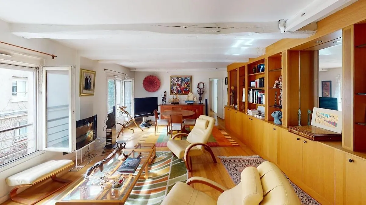 Marais Two Bedroom Haven Paris