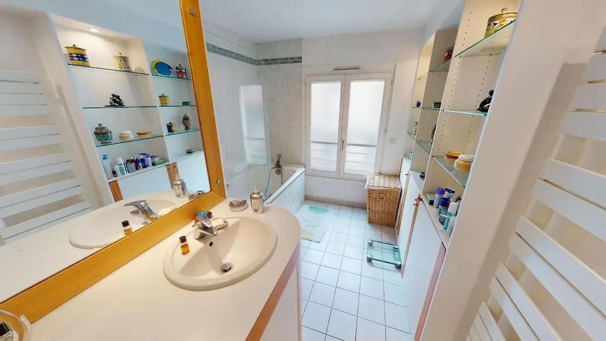 Marais Two Bedroom Haven Paris