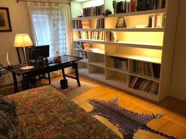 Marais Two Bedroom Haven Paris 0*,  France